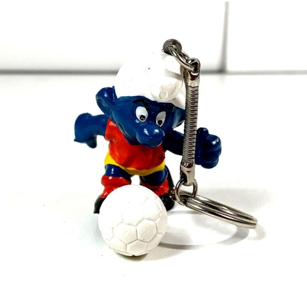 VINTAGE SMURF KEYCHAIN PEYO SCHLEIGH SMURF SOCCER NOS 70'S 80'S - Picture 2 of 4